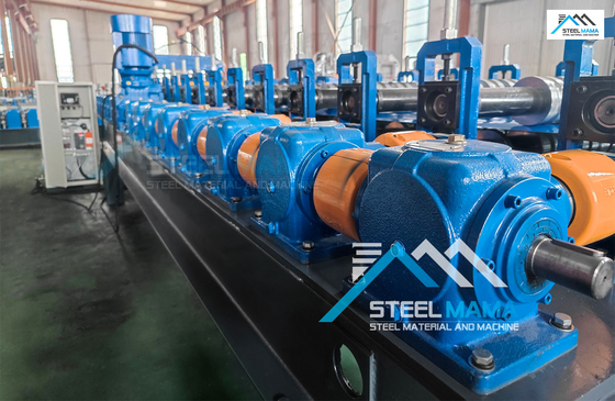 Kompak dan tahan lama atap lembaran roll Forming Machine dengan kustomisasi panjang memotong