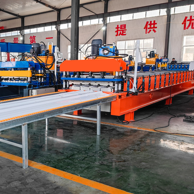 Profil Baja Warna Mesin Pembuat Roll Forming Lembaran Atap Panel Rib/R Berkecepatan Tinggi