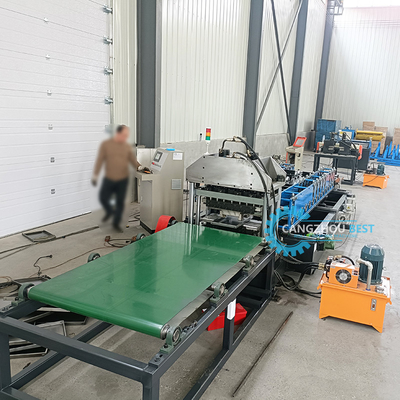 Palet Storage Rack Rak tegak Panel Profil Roll Forming Machine Untuk supermarket