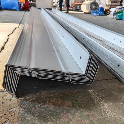 Heavy Duty 1.5-3.0mm Czu Galvanized Steel Purlin Membuat Roll Forming Mesin