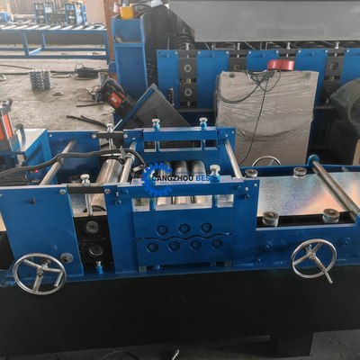Hydraulic Cutting Self Lock Galvanized Steel Door Frame Roll Forming Machine Mesin untuk Membentuk Kerangka Pintu Baja
