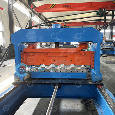 PLC Control System Floor Deck Roll Forming Machine 1250mm Lebar untuk Pabrik Lembar Decking
