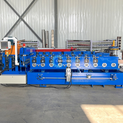 Otomatis Mengubah Ukuran PU Liner Steel Profile Roof Sheet Roll Forming Machine Untuk 0,3-0,8mm