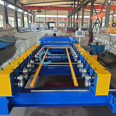 Otomatis Mengubah Ukuran Panel Tembok Steel Profile Roll Forming Machine Untuk PPGI GI
