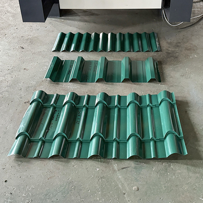 0.25-0.6mm Ketebalan Tiga Lapisan Roll Forming Mesin 5.5Kw Daya Motor Utama