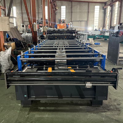 Delta Inverter Tiga Lapisan Roofing Steel Profile Roll Forming Machine Untuk Ketebalan Material 0,25-0,6mm