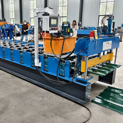 Ketahanan 45# Roller Steel Metal Roof Forming Machine Dengan Daya Stasiun Hidraulik 3Kw Dan Daya Motor Utama 5.5Kw