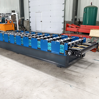 Ketahanan 45# Roller Steel Metal Roof Forming Machine Dengan Daya Stasiun Hidraulik 3Kw Dan Daya Motor Utama 5.5Kw
