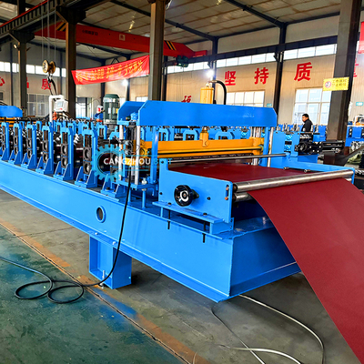 Mesin Membentuk Roofing Sheet Roll 0.3-0.8mm Kontrol PLC 8-15m/min
