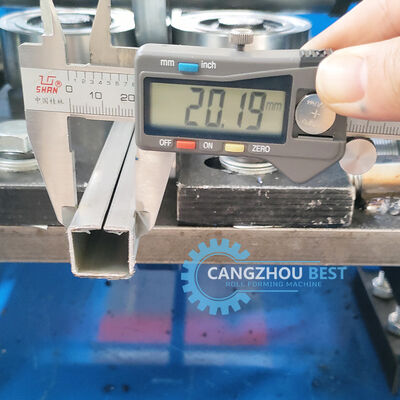 Mesin Pembentuk Gulungan Pengelasan Laser Profil Baja Ukuran Kecil 20x20mm untuk Pembuatan Tabung Persegi